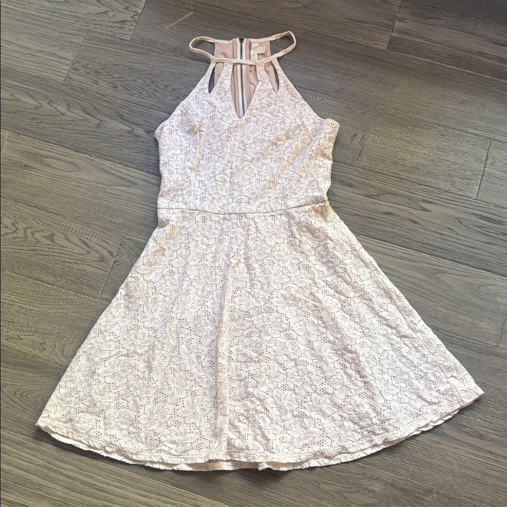 Love, Fire | Elegant Cream Lace Halter Dress Size Small
